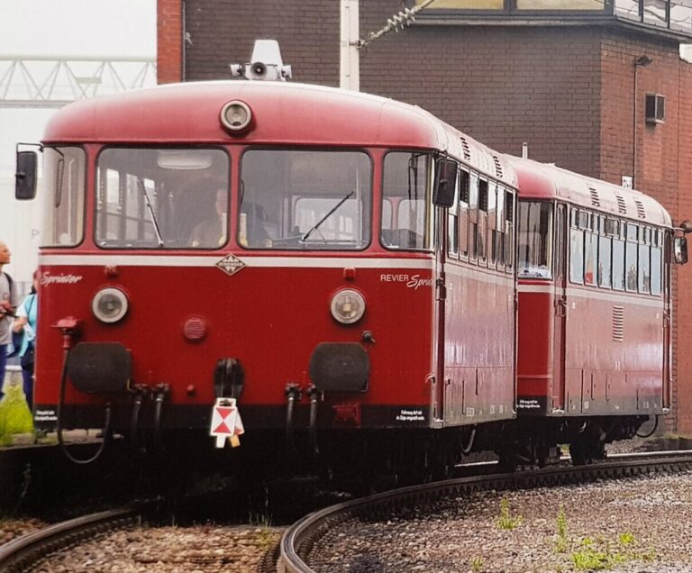 Fahrt mit dem Schienenbus